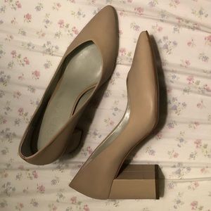 Nude heels size 8